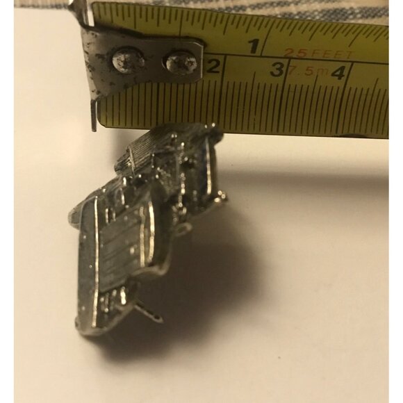 Vintage Metal Semi Truck Lapel Pin 1.75 " long Transport Truck 18 Wheeler - Picture 4 of 5